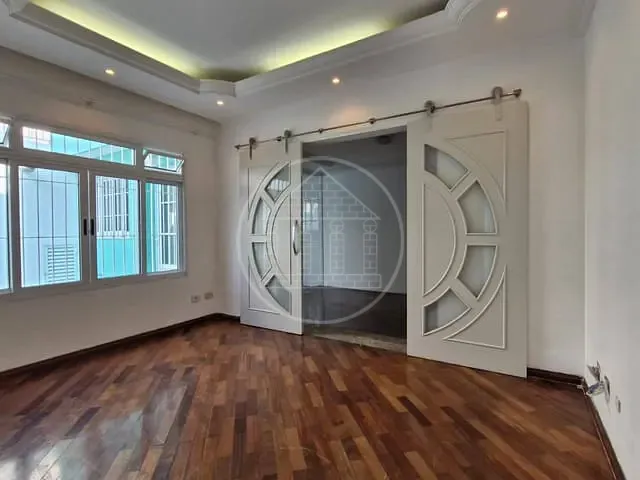 Casa com 200m² 2 quartos e 3 banheiros, à venda, no bairro Jardim Suzana em São Paulo