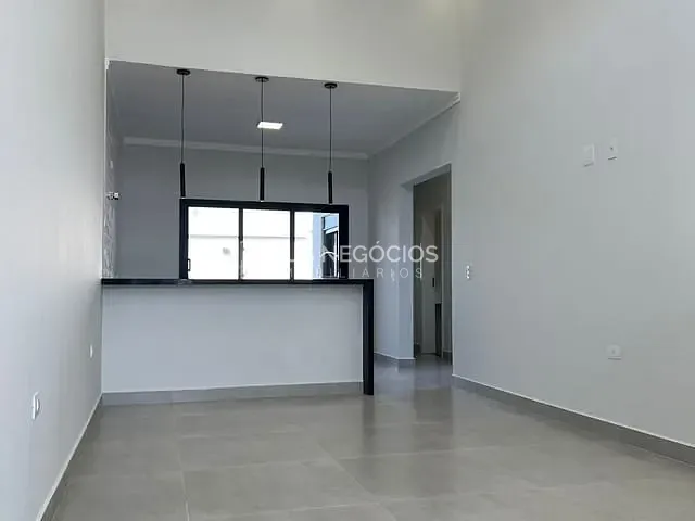 Casa com 154m² 3 quartos e 3 banheiros, à venda, no bairro Caguassu em Sorocaba