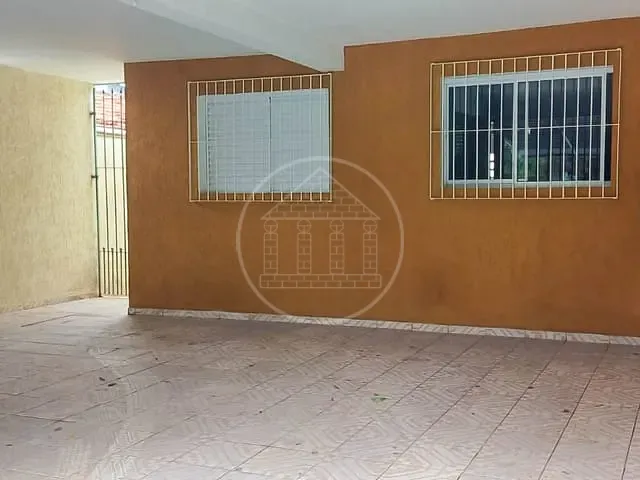 Casa 2 quartos e 1 banheiro, para alugar, no bairro Jardim Colonial em São Paulo