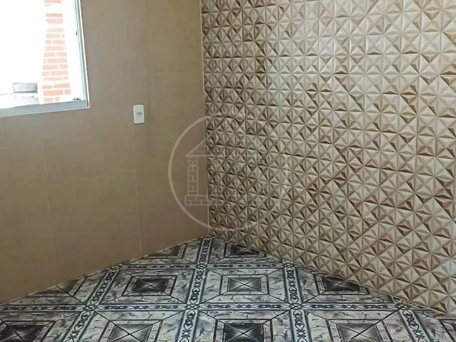 Casa 2 quartos e 1 banheiro, para alugar, no bairro Jardim Colonial em São Paulo