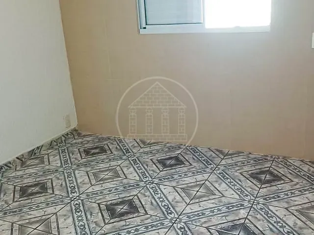 Casa 2 quartos e 1 banheiro, para alugar, no bairro Jardim Colonial em São Paulo