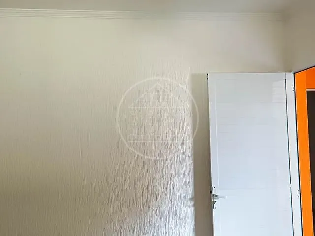 Casa 2 quartos e 1 banheiro, para alugar, no bairro Jardim Colonial em São Paulo