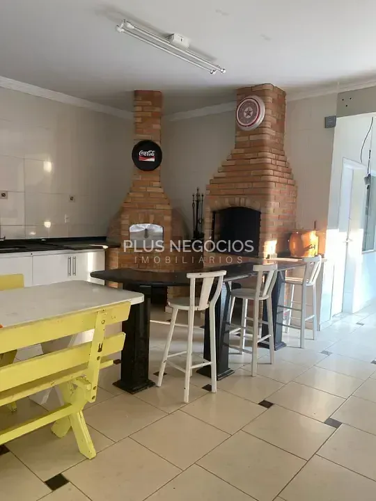Casa, 4 quartos, 300 m² - Foto 11