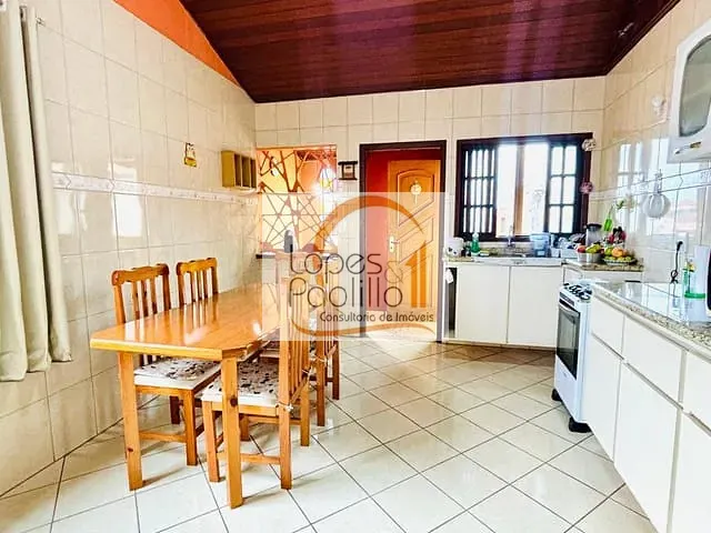Casa com 50m² 1 quarto e 1 banheiro, para alugar, no bairro Jardim Alvinópolis em Atibaia