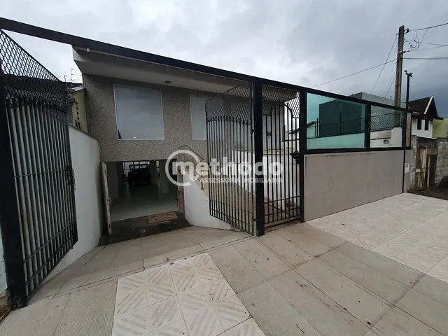 Casa com 250m² 1 quarto e 2 banheiros, à venda, no bairro Parque Via Norte em Campinas