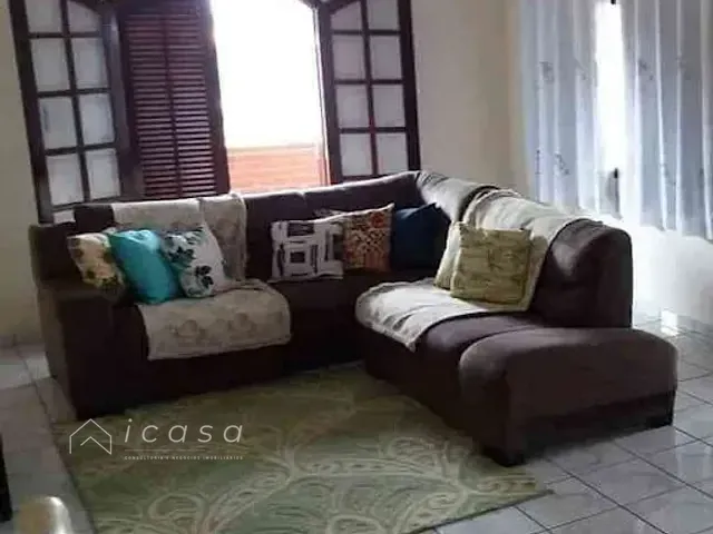 Casa com 480m² 4 quartos e 2 banheiros, à venda, no bairro Jardim Califórnia em Jacareí