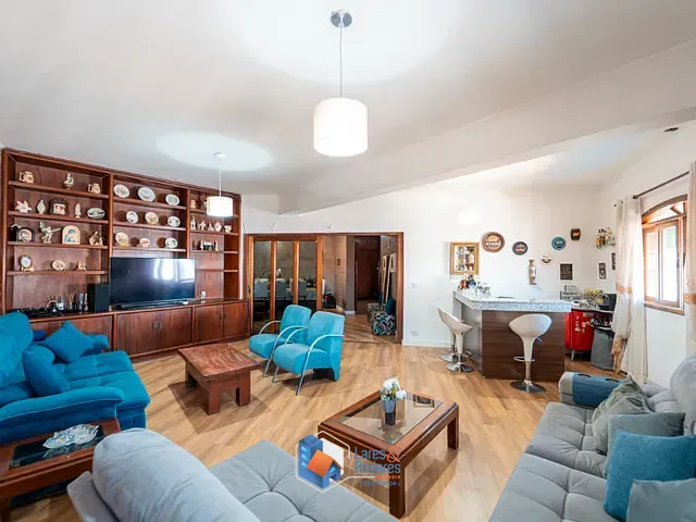 Casa com 515m² 3 quartos e 3 banheiros, à venda, no bairro Cidade Domitila em São Paulo