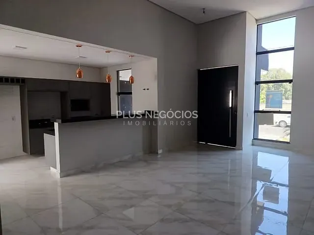 Casa com 265m² 3 quartos e 5 banheiros, à venda, no bairro Aparecidinha em Sorocaba