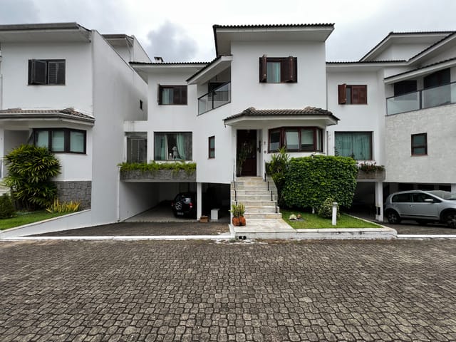 Casa com 364m² 4 quartos e 5 banheiros, à venda, no bairro Brooklin Paulista em São Paulo