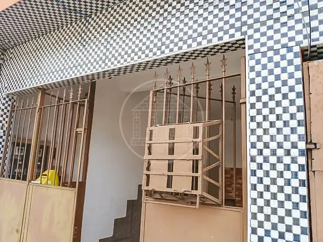 Casa com 160m² 2 quartos e 1 banheiro, para alugar, no bairro Jardim Myrna em São Paulo