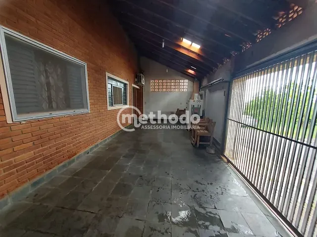 Casa com 200m² 3 quartos e 2 banheiros, à venda, no bairro Vila Costa e Silva em Campinas