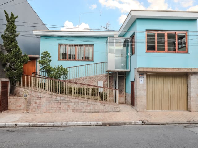 Casa com 228m² 2 quartos e 3 banheiros, à venda, no bairro Parque Monteiro Soares em São Paulo