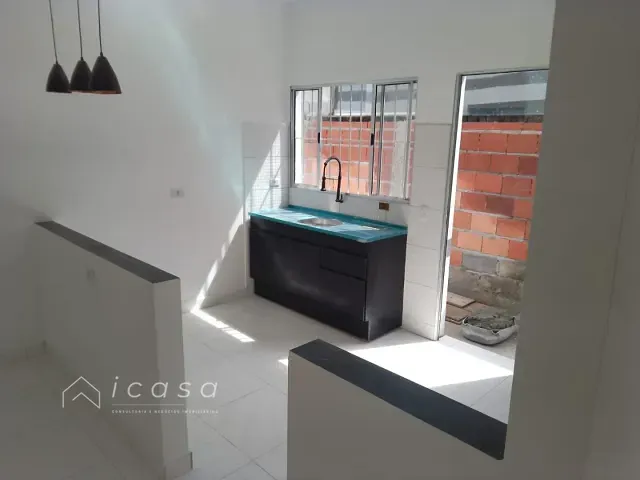 Casa com 149m² 2 quartos e 2 banheiros, à venda, no bairro Jardim dos Bandeirantes em São José dos Campos