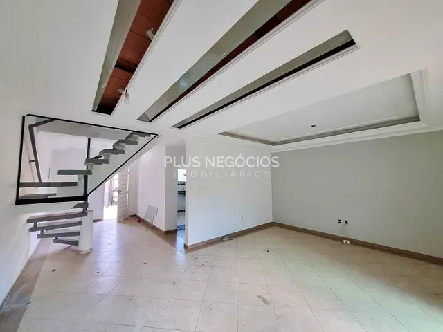 Casa com 200m² 3 quartos e 3 banheiros, à venda, no bairro Jardim Wanel Ville V em Sorocaba