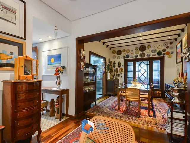 Casa com 409m² 3 quartos e 5 banheiros, à venda, no bairro Pacaembu em São Paulo