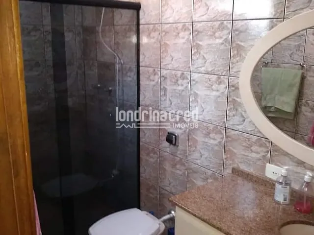 Casa com 275m², à venda, no bairro Jardim Continental em Londrina