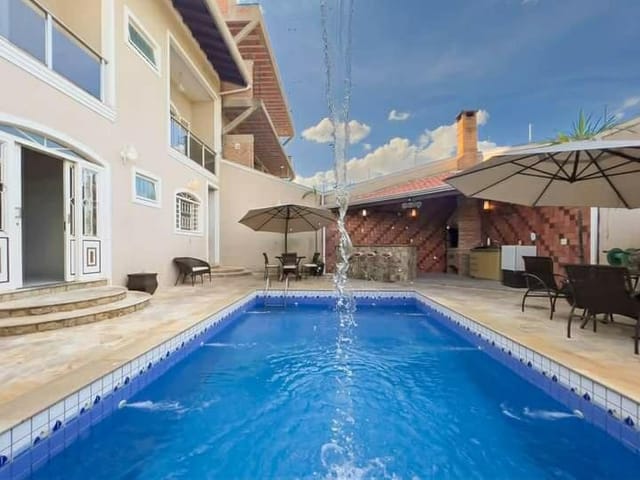 Foto do Casa - Casa com 5 dormitórios à venda, 420 m² por R$ 990.000,00 - Vila Nogueira - Campinas/SP | Methodo Assessoria Imobiliária e Administração de Bens Ltda