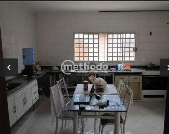Casa, 4 quartos, 266 m² - Foto 3