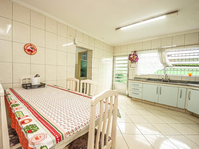 Casa com 240m² 3 quartos e 2 banheiros, à venda, no bairro Vila Buenos Aires em São Paulo