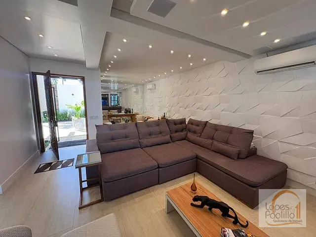 Casa com 818m² 4 quartos e 6 banheiros, à venda, no bairro Condomínio Residencial Shamballa III em Atibaia