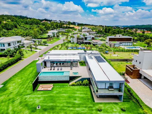 Casa com 2340m² 5 quartos e 7 banheiros, à venda, no bairro Condomínio Terras de São José em Itu