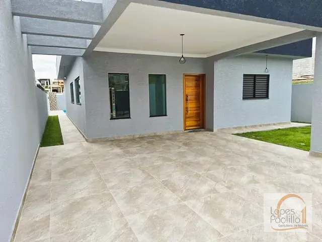Casa com 384m² 3 quartos e 3 banheiros, à venda, no bairro Loteamento Parque Serras de Atibaia I em Atibaia