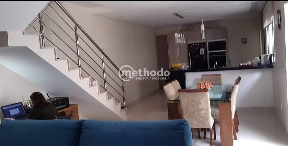 Casa, 3 quartos, 330 m² - Foto 1