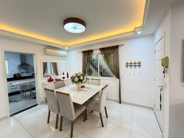 Casa com 132m² 3 quartos e 4 banheiros, à venda, no bairro Vila Alexandria em São Paulo
