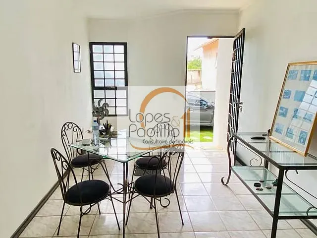 Casa com 112m² 2 quartos e 1 banheiro, à venda, no bairro Jardim Santa Bárbara em Atibaia