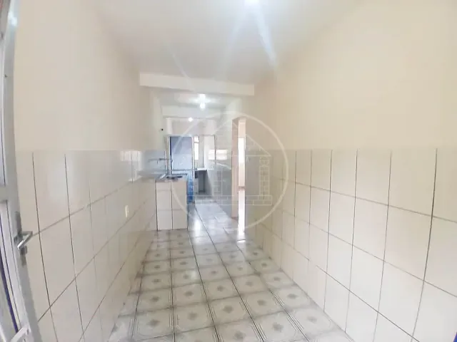 Casa com 200m² 1 quarto e 1 banheiro, para alugar, no bairro Jardim Cliper em São Paulo