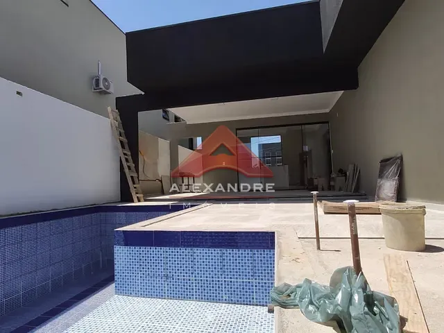 Casa com 300m² 3 quartos e 2 banheiros, à venda, no bairro Residencial Terras Do Vale em Caçapava