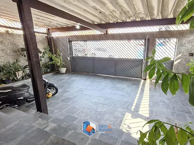 Casa com 285m² 3 quartos e 2 banheiros, à venda, no bairro Parque Fernanda em São Paulo