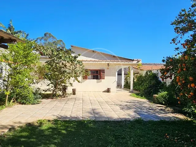 Casa 2 quartos e 1 banheiro, para alugar, no bairro Parque do Terceiro Lago em São Paulo