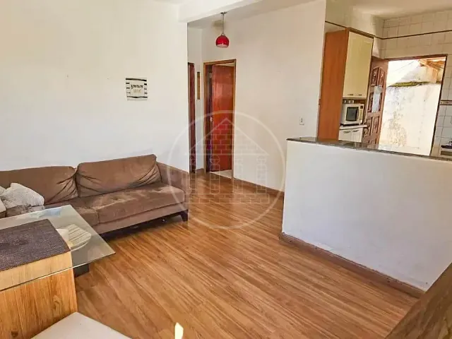Casa 2 quartos e 1 banheiro, para alugar, no bairro Parque do Terceiro Lago em São Paulo