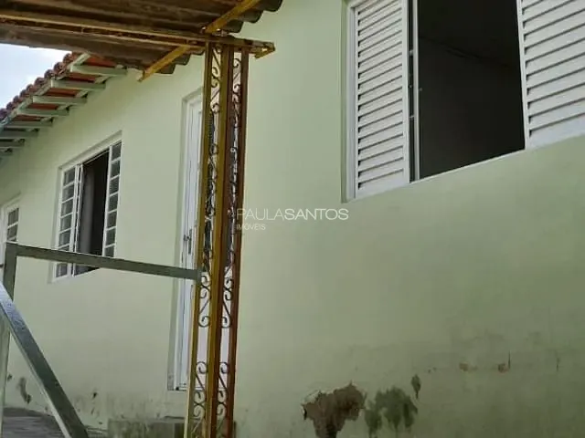 Casa com 300m² 2 quartos e 2 banheiros, à venda, no bairro Vila Jardini em Sorocaba