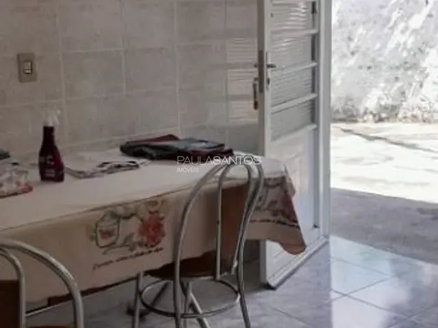 Casa com 300m² 2 quartos e 2 banheiros, à venda, no bairro Vila Jardini em Sorocaba