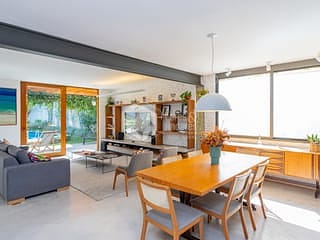 Foto do Casa-Casa tipo para venda em Granja Julieta com 3 quartos, sendo 1 suíte, 256m²