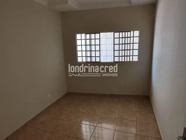 Casa com 180m², à venda, no bairro Jardim Santa Alice em Londrina