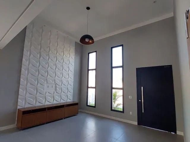 Casa com 300m² 4 quartos e 3 banheiros, à venda, no bairro Parque Vera Cruz em Tremembé