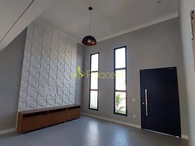 Casa com 300m² 4 quartos e 3 banheiros, à venda, no bairro Parque Vera Cruz em Tremembé