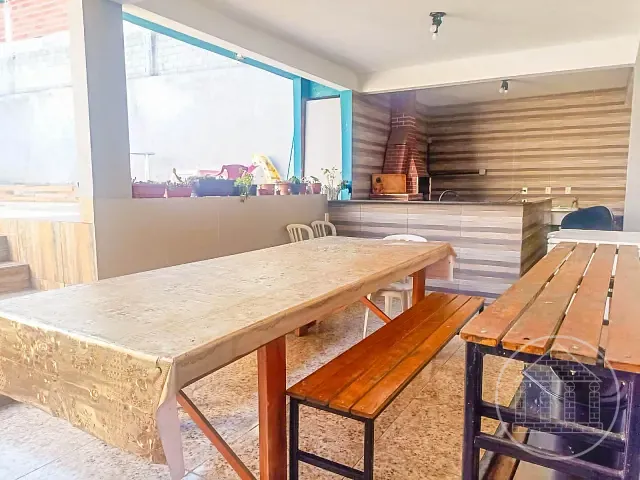 Casa com 500m² 4 quartos e 3 banheiros, à venda, no bairro Bororé em São Paulo
