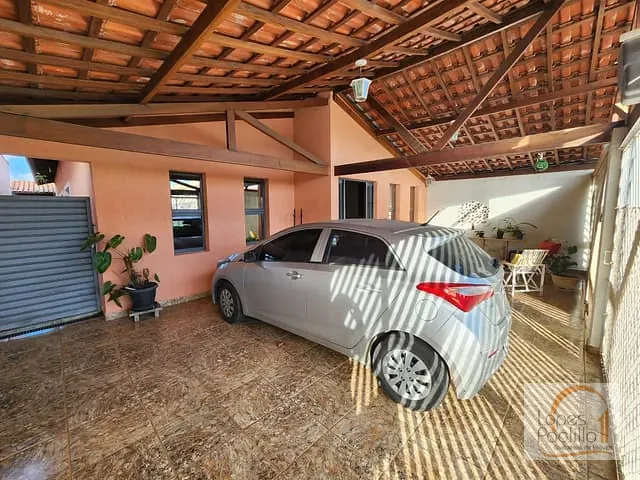 Casa com 250m² 3 quartos e 2 banheiros, à venda, no bairro Ressaca em Atibaia