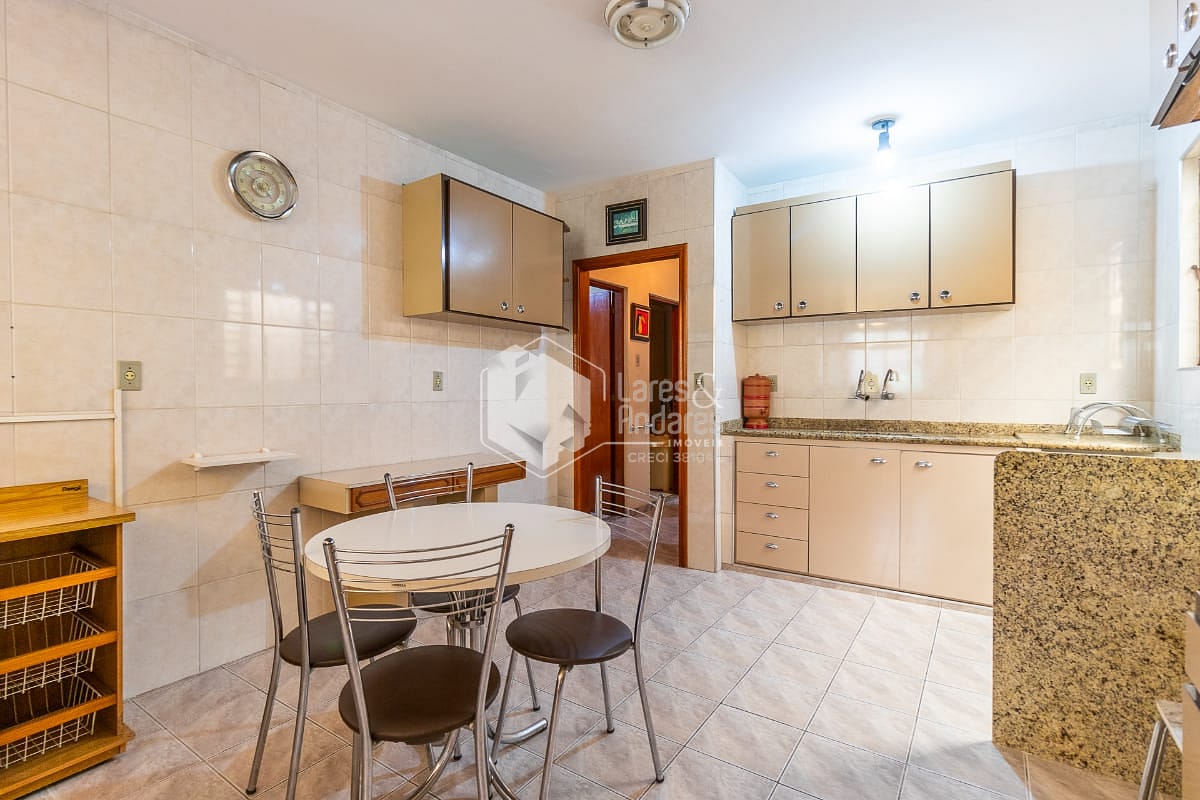 Casa à venda com 2 quartos, 149m² - Foto 5
