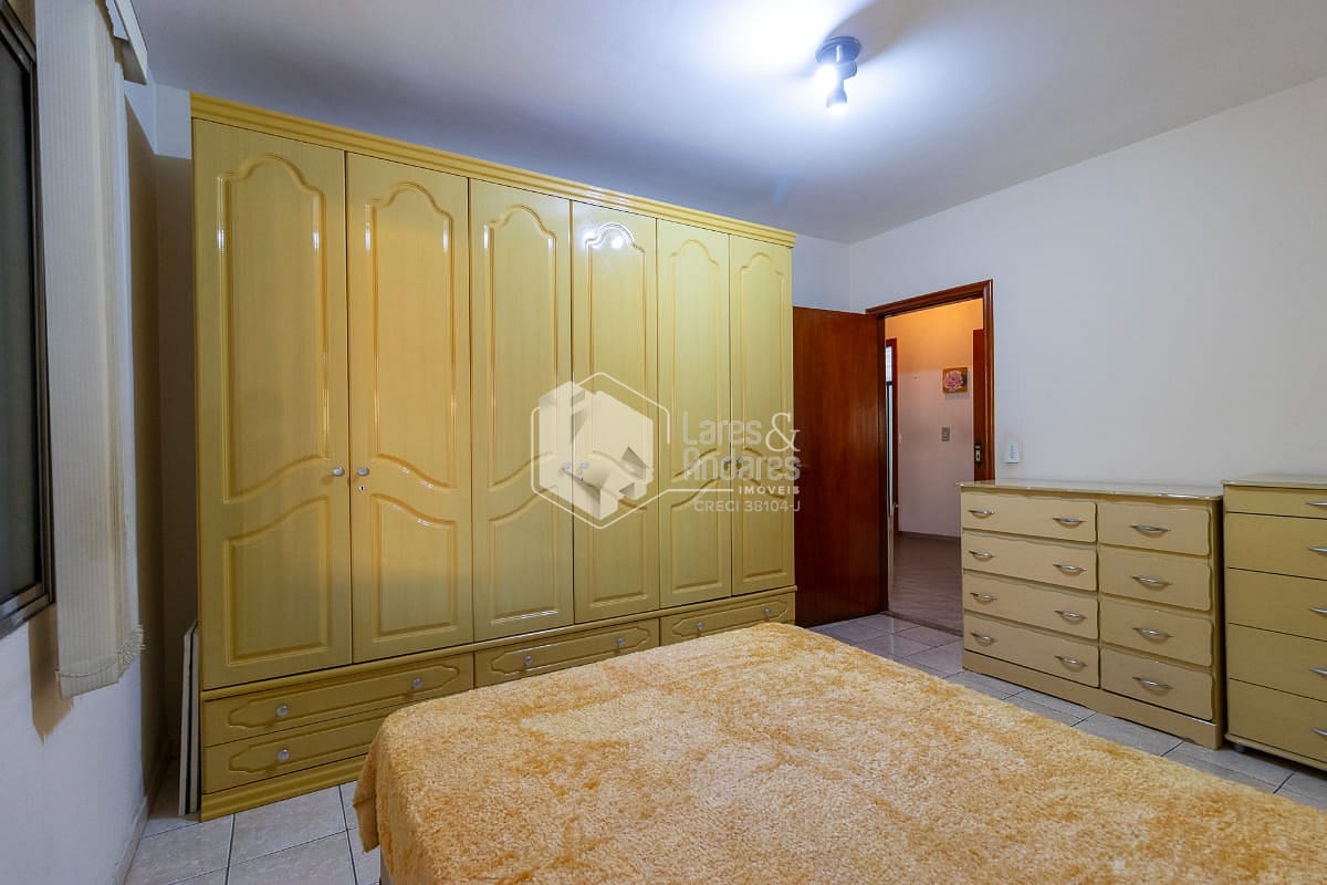 Casa à venda com 2 quartos, 149m² - Foto 10