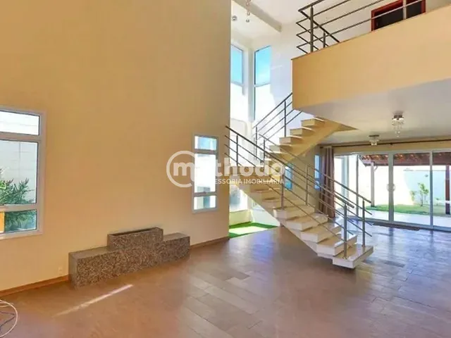 Casa com 360m² 3 quartos e 5 banheiros, à venda, no bairro Swiss Park em Campinas