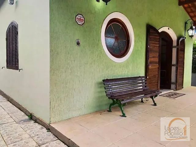 Casa com 400m² 3 quartos e 2 banheiros, à venda, no bairro Caetetuba em Atibaia