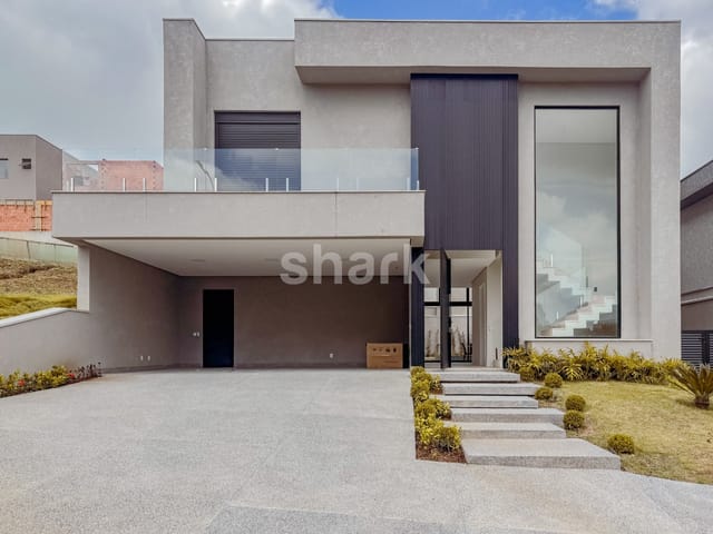 Casa com 450m² 4 quartos e 7 banheiros, à venda, no bairro Alphaville em Santana de Parnaíba