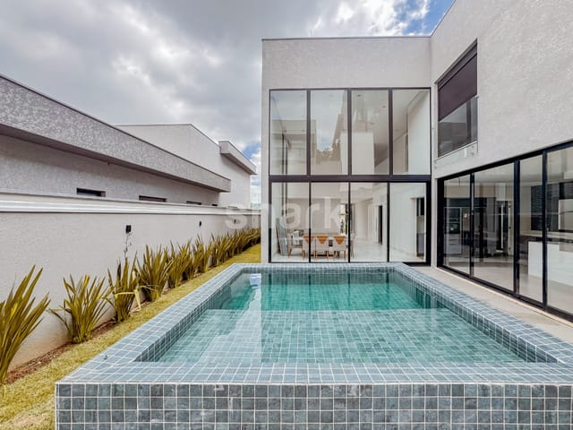 Casa com 450m² 4 quartos e 7 banheiros, à venda, no bairro Alphaville em Santana de Parnaíba