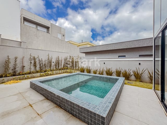 Casa com 450m² 4 quartos e 7 banheiros, à venda, no bairro Alphaville em Santana de Parnaíba