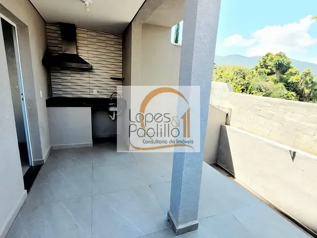 Casa com 220m² 3 quartos e 2 banheiros, para alugar, no bairro Recreio Maristela em Atibaia